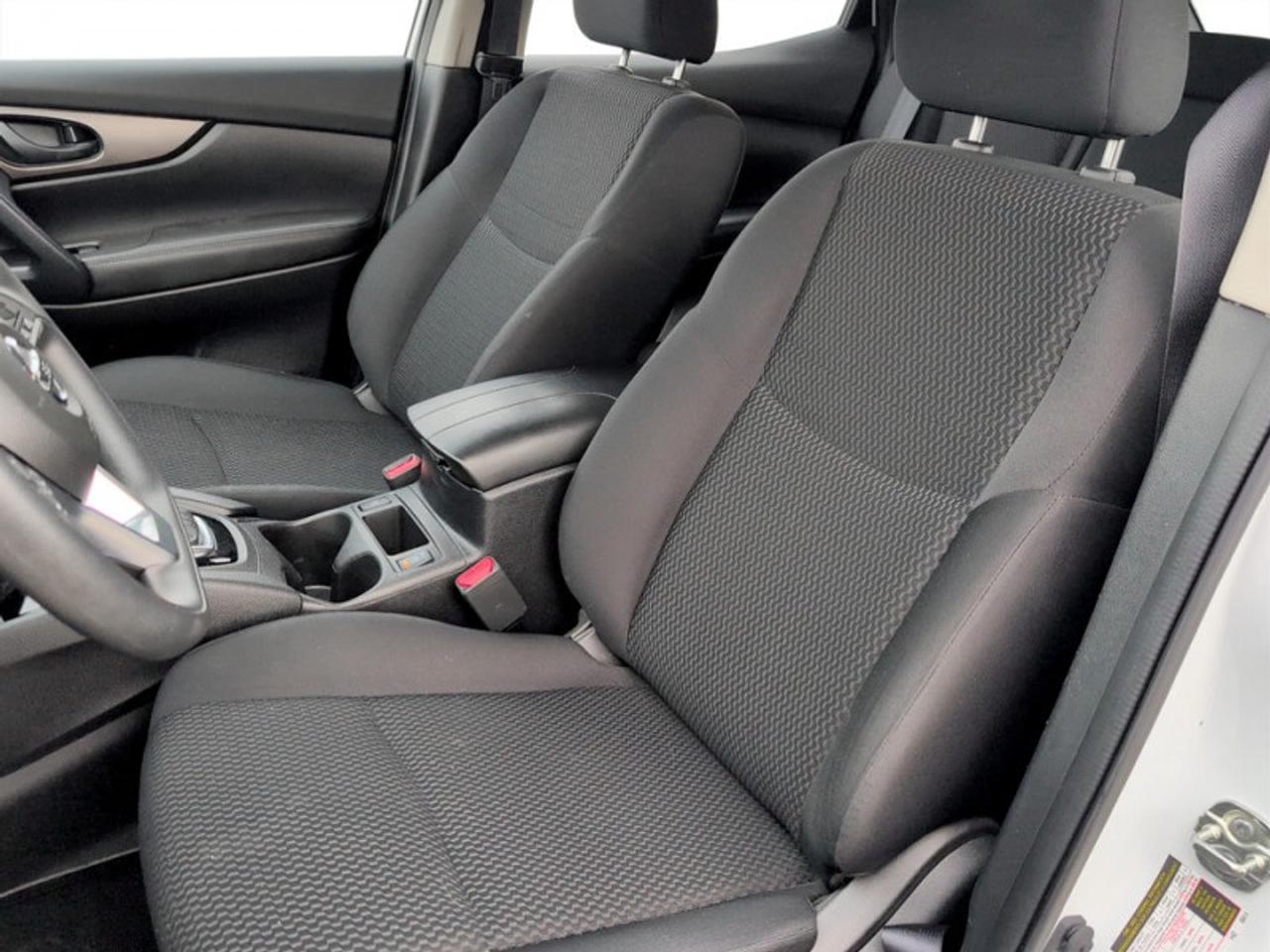 2023 Nissan Qashqai S  **CLEAN CARFAX** Photo