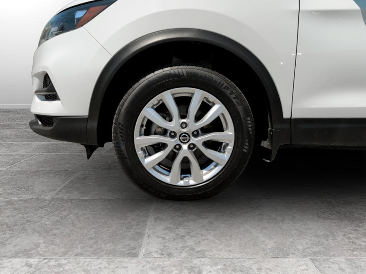2023 Nissan Qashqai S  **CLEAN CARFAX** Photo