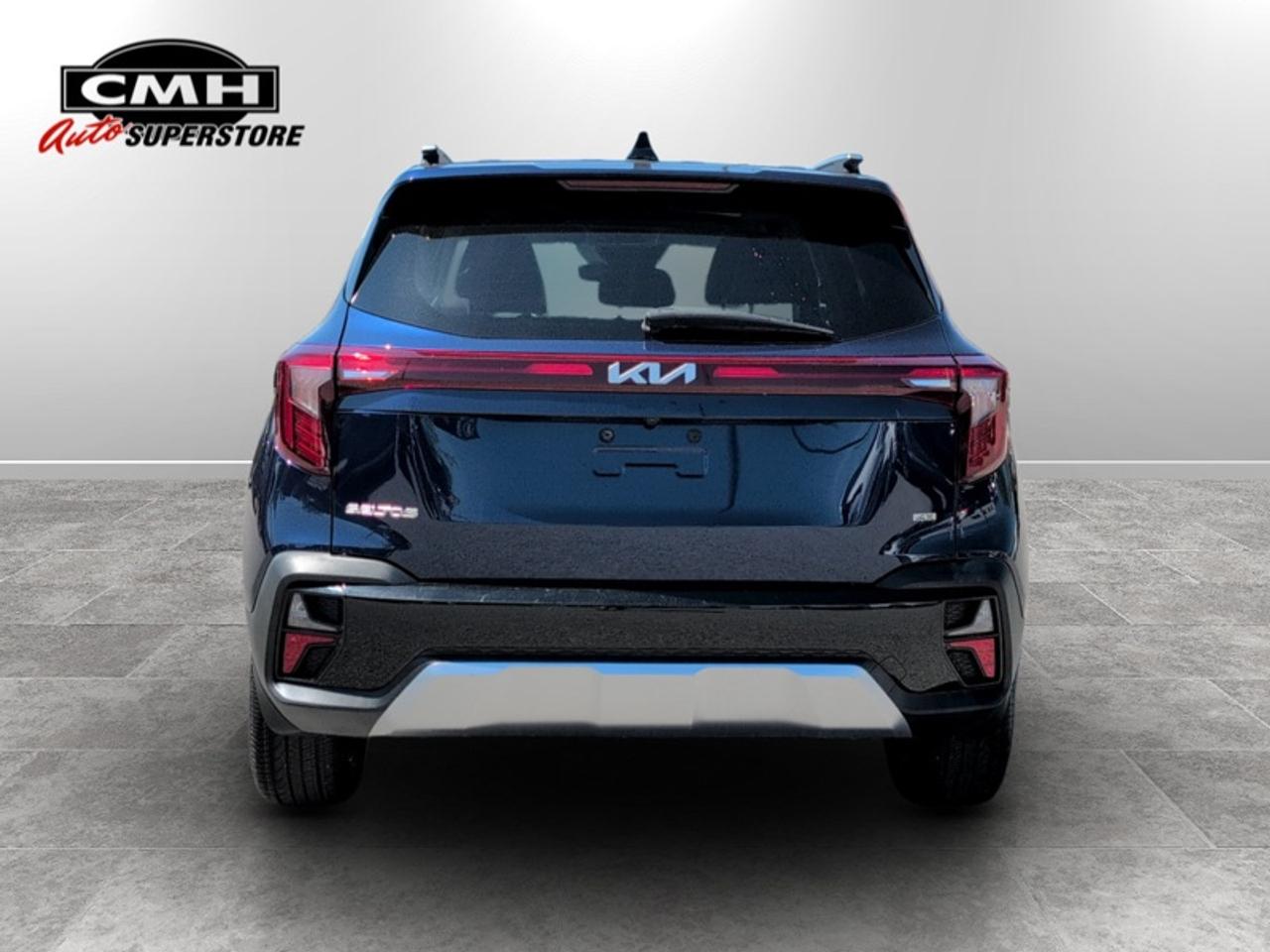 2024 Kia Seltos EX  **CLEAN CARFAX** Photo2