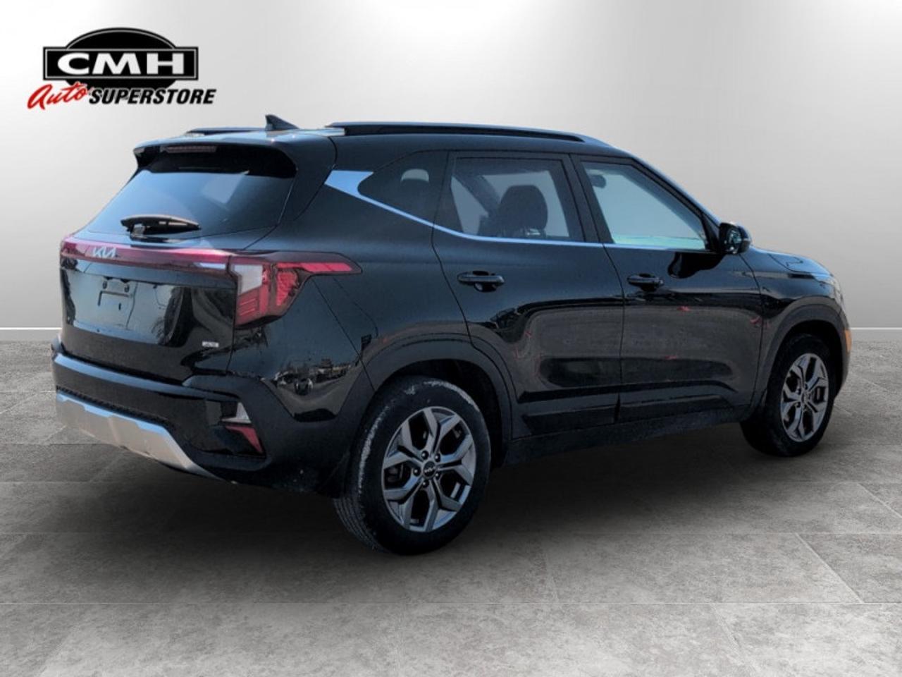 2025 Kia Seltos EX Photo
