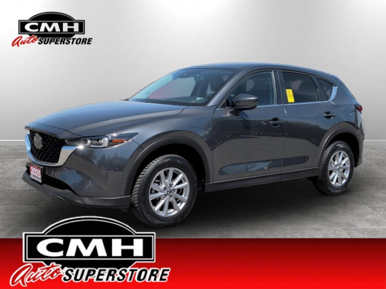 2025 Mazda CX-5 GS  **CLEAN CARFAX** Photo0