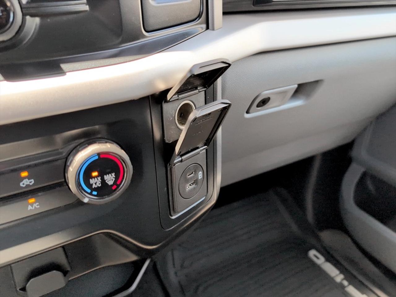 2022 Ford F-150 XLT  **APPLE CP - BLINDSPOT** Photo