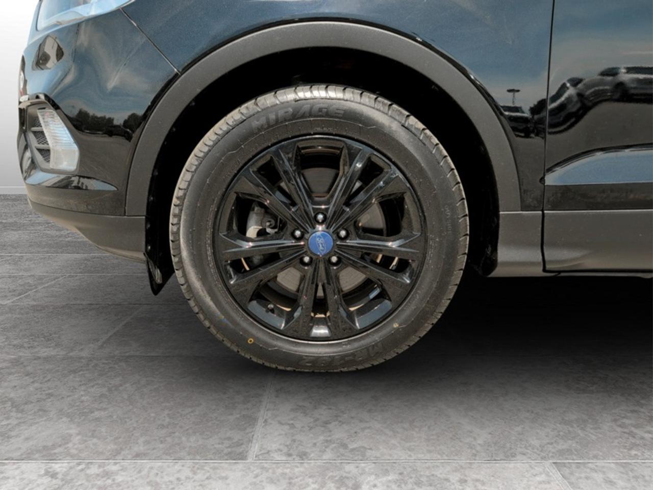 2017 Ford Escape SE  **LOW MILEAGE** Photo