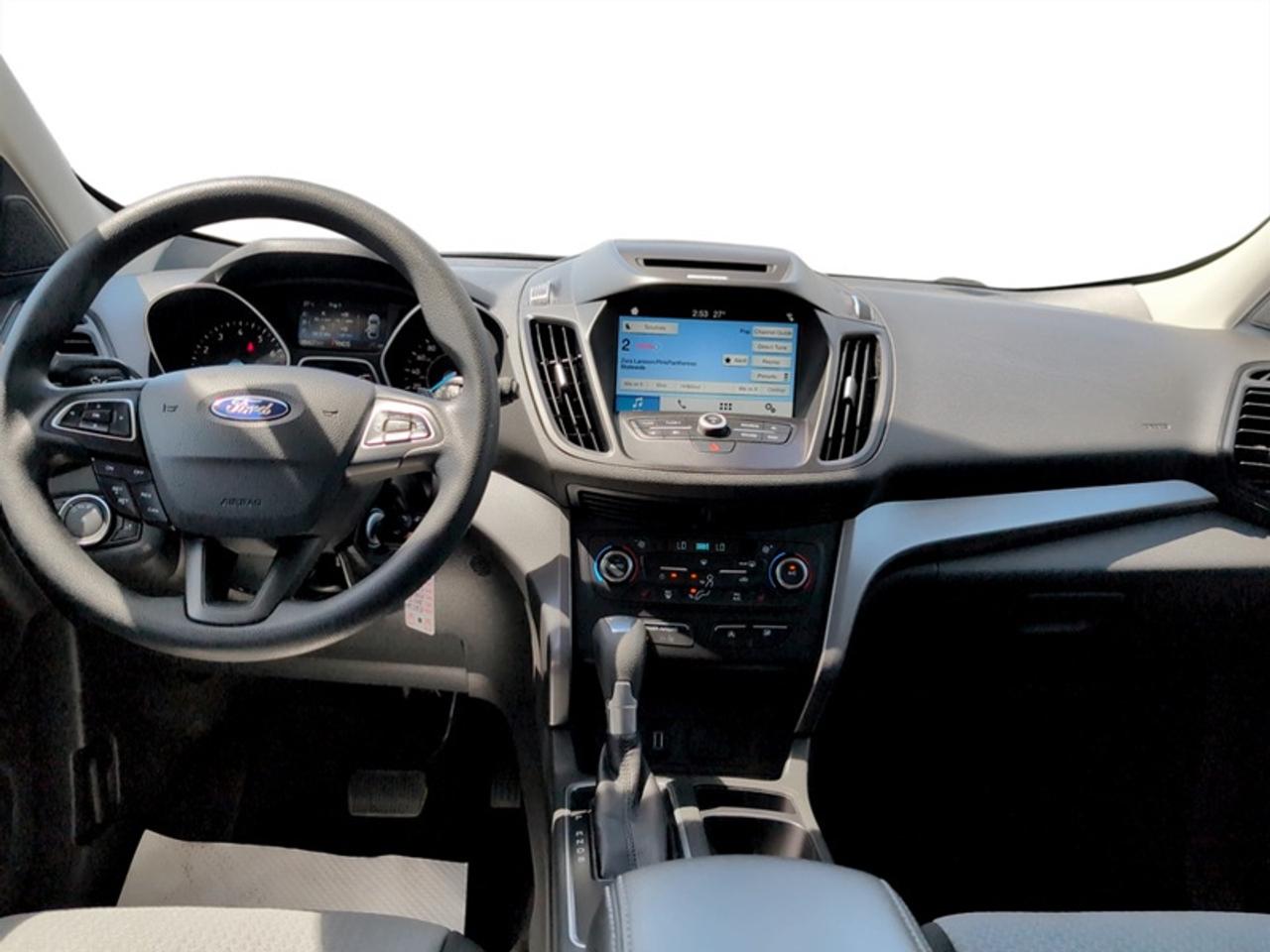 2017 Ford Escape SE  **LOW MILEAGE** Photo
