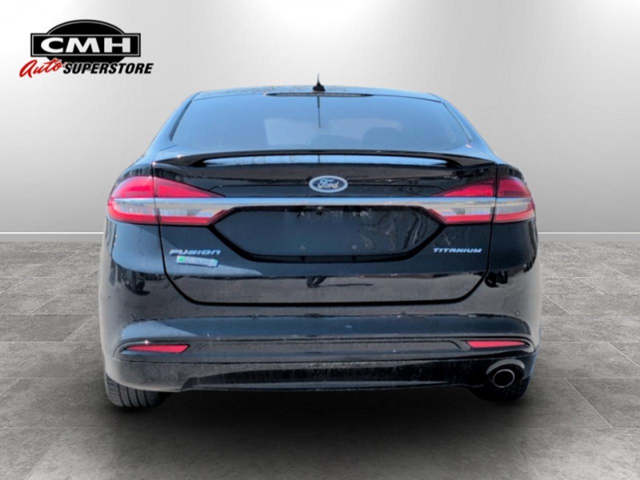 2018 Ford Fusion Energi Titanium Photo
