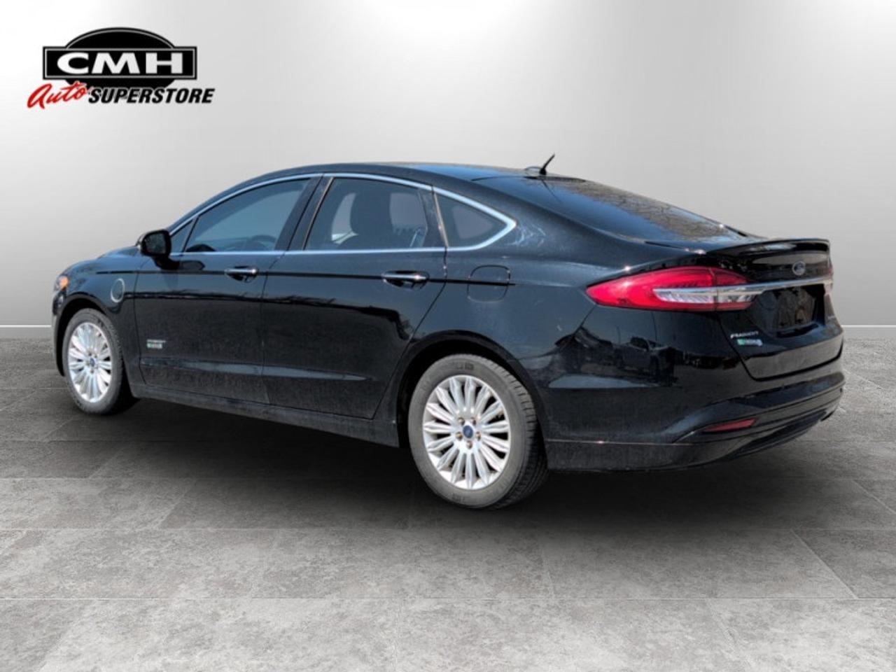 2018 Ford Fusion Energi Titanium Photo