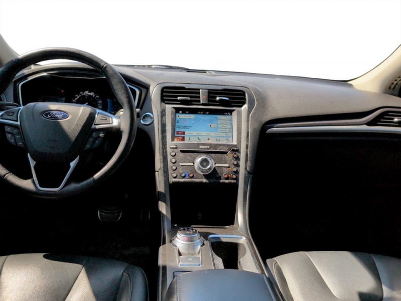 2018 Ford Fusion Energi Titanium Photo