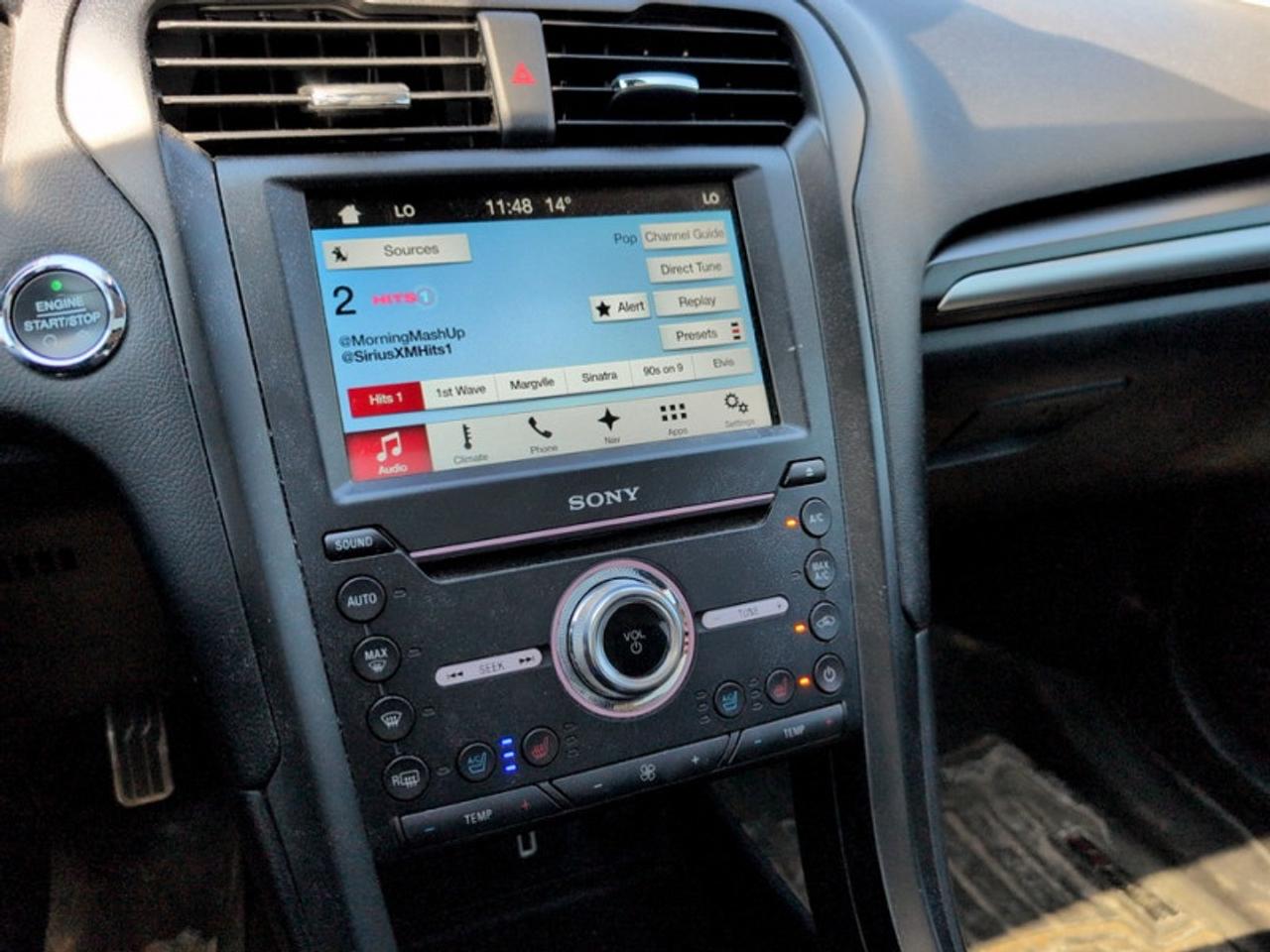 2018 Ford Fusion Energi Titanium Photo