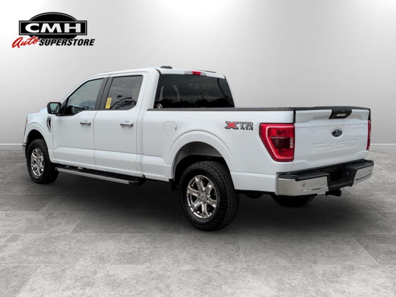 2021 Ford F-150 XLT w/XTR Pkg  **FX4 PKG - 5.0L V8** Photo
