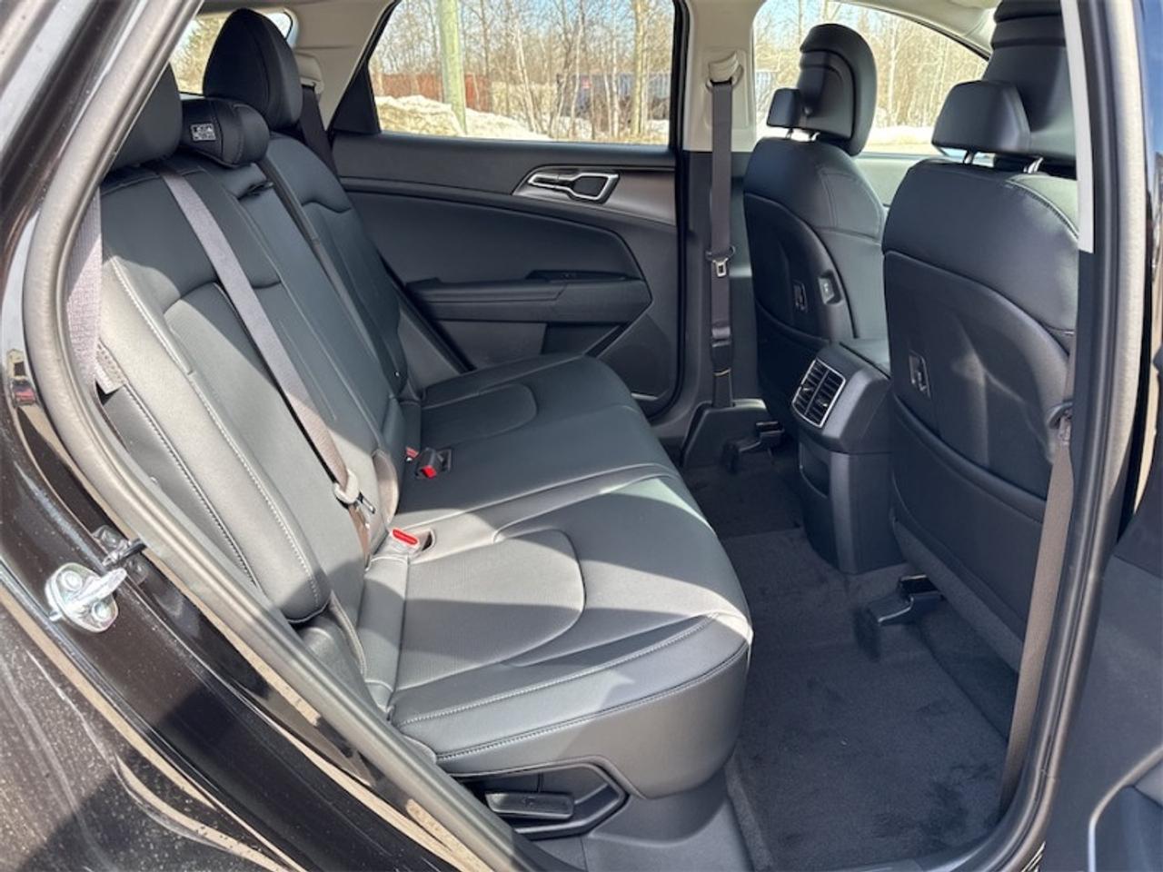 2026 Kia Sportage Hybrid EX AWD   - Navigation GPS Photo