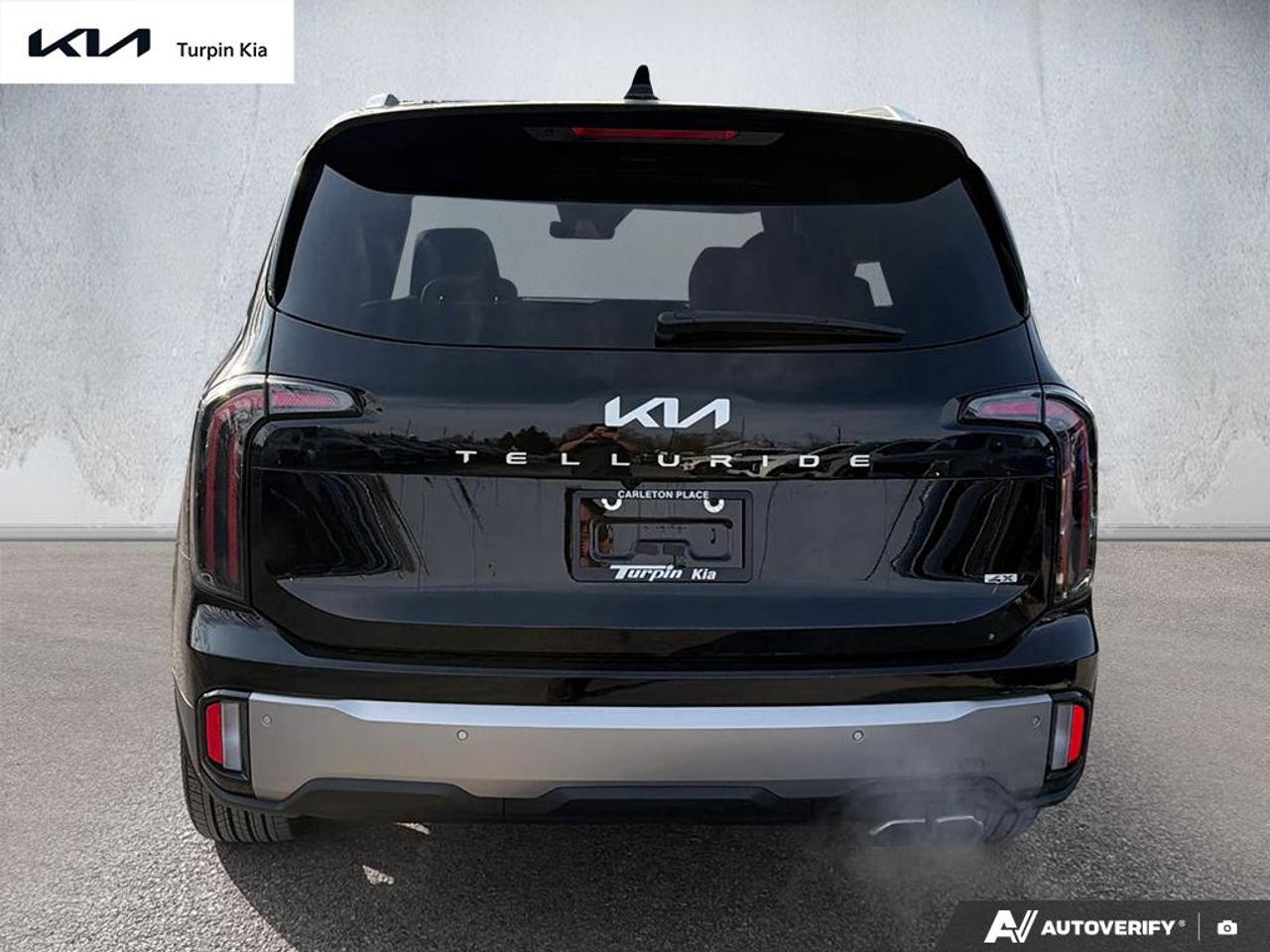 2025 Kia Telluride SX LIMITED (MAHOGANY INT) Photo