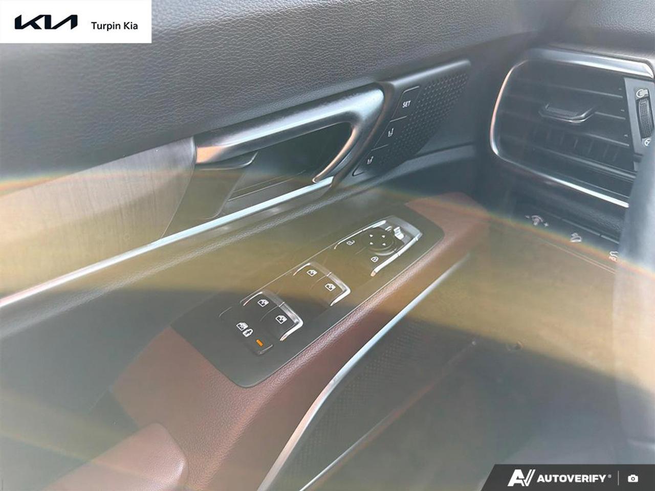2025 Kia Telluride SX LIMITED (MAHOGANY INT) Photo