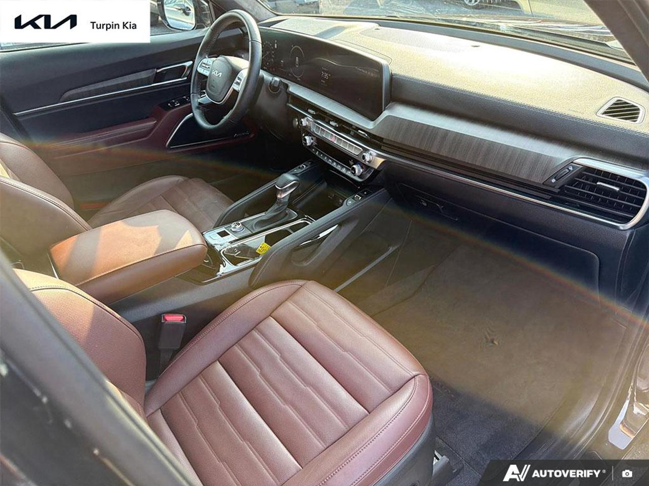 2025 Kia Telluride SX LIMITED (MAHOGANY INT) Photo