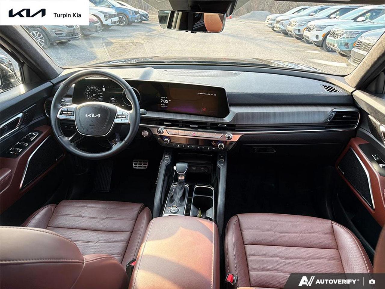 2025 Kia Telluride SX LIMITED (MAHOGANY INT) Photo