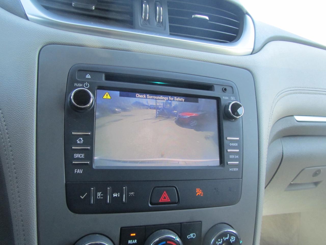 2017 Chevrolet Traverse AWD 4dr LS Photo