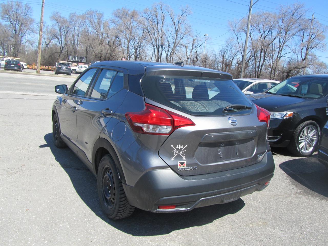 2018 Nissan Kicks S FWD Photo