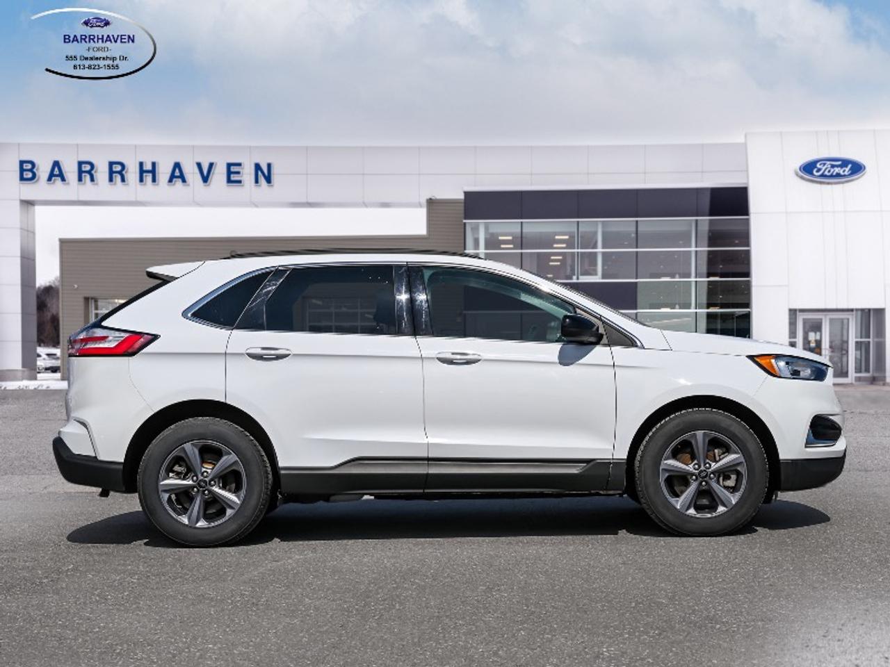 2022 Ford Edge SEL Photo