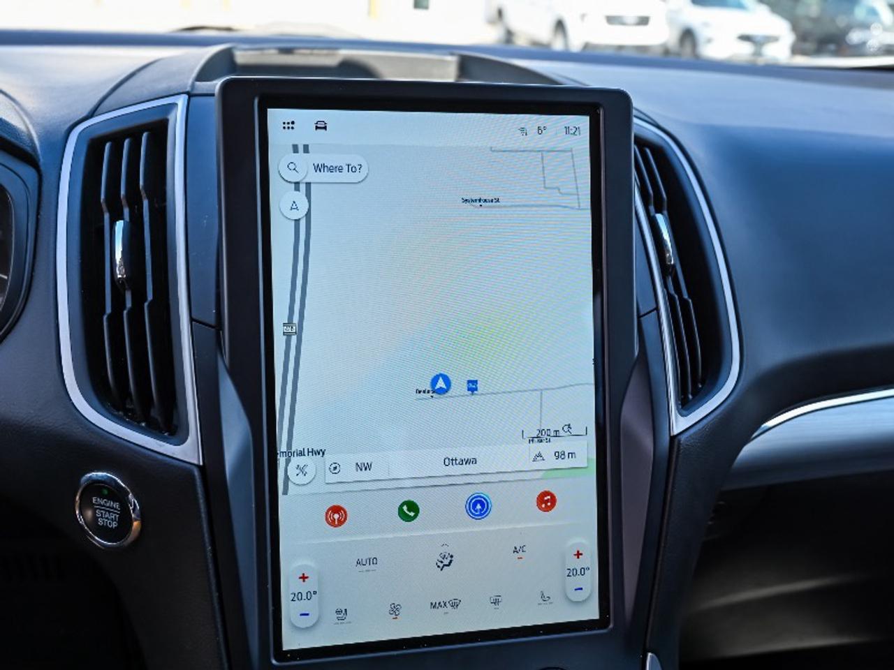 2022 Ford Edge SEL Photo