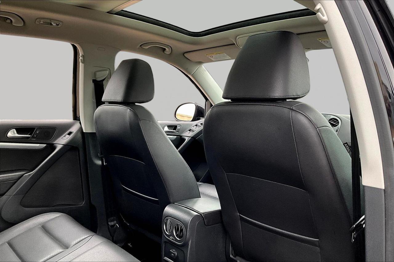 2016 Volkswagen Tiguan COMFORTLINE Photo