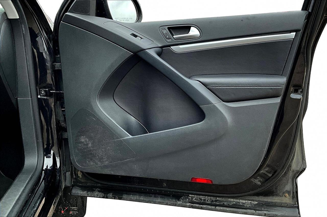 2016 Volkswagen Tiguan COMFORTLINE Photo
