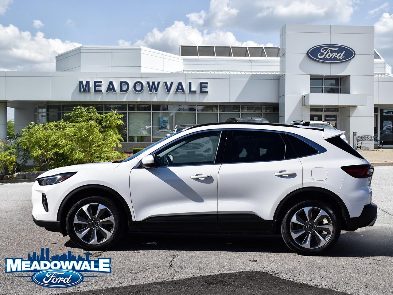 2024 Ford Escape Platinum Photo