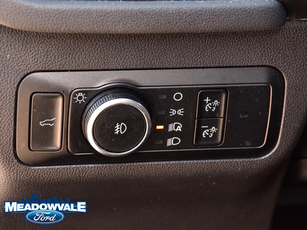 2024 Ford Escape Platinum Photo