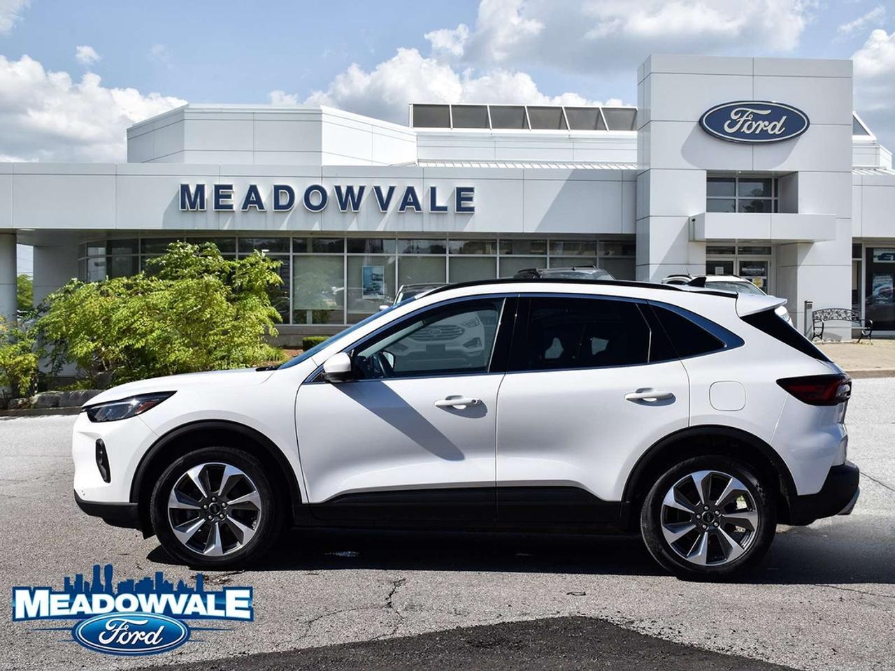 2024 Ford Escape Platinum Photo