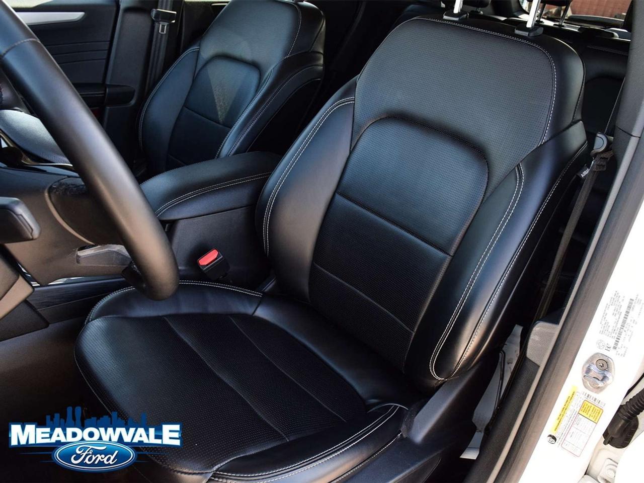 2024 Ford Escape Platinum Photo