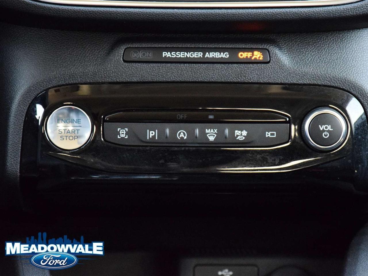 2024 Ford Escape Platinum Photo