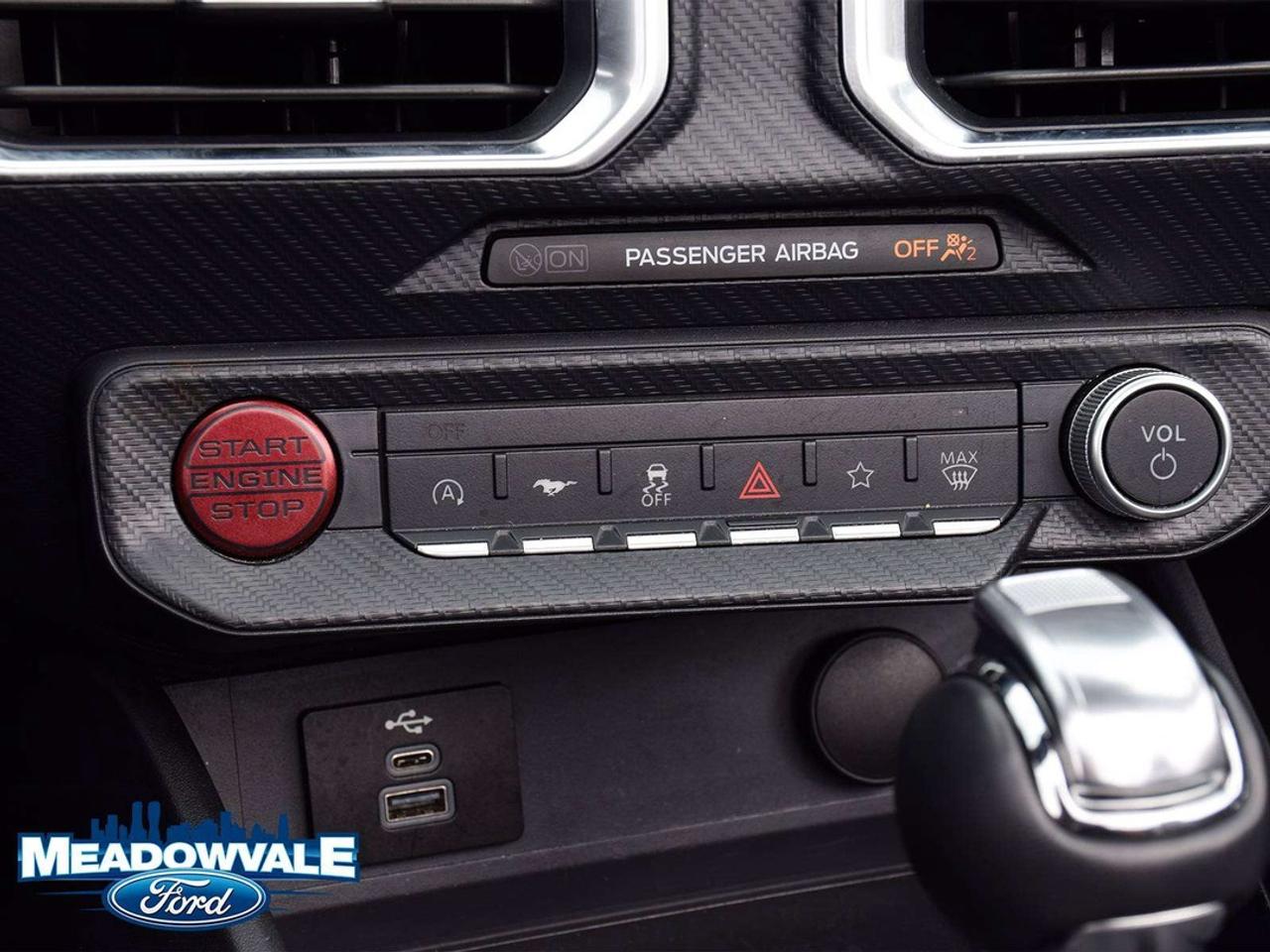 2025 Ford Mustang EcoBoost Photo