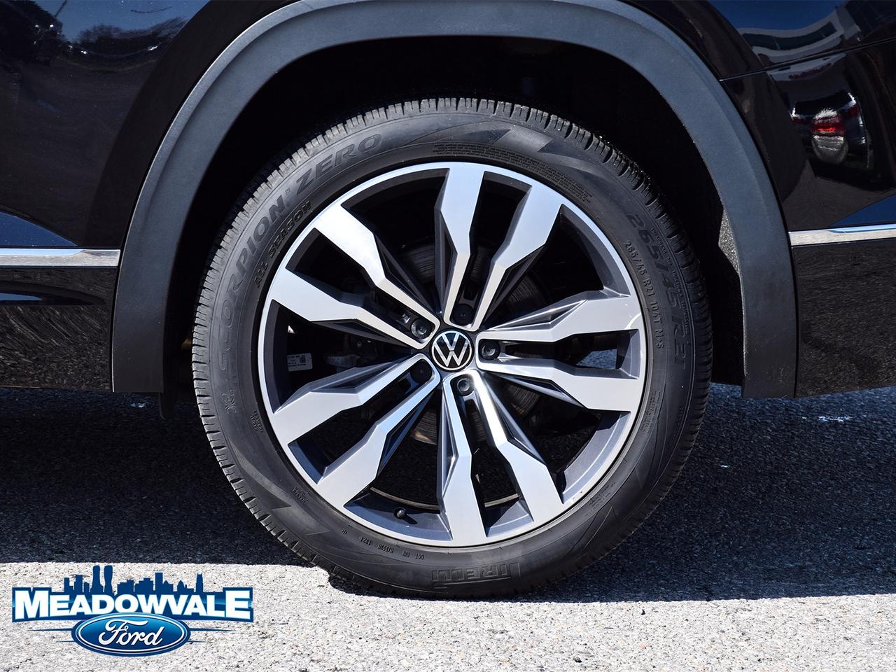 2021 Volkswagen Atlas EXECLINE Photo