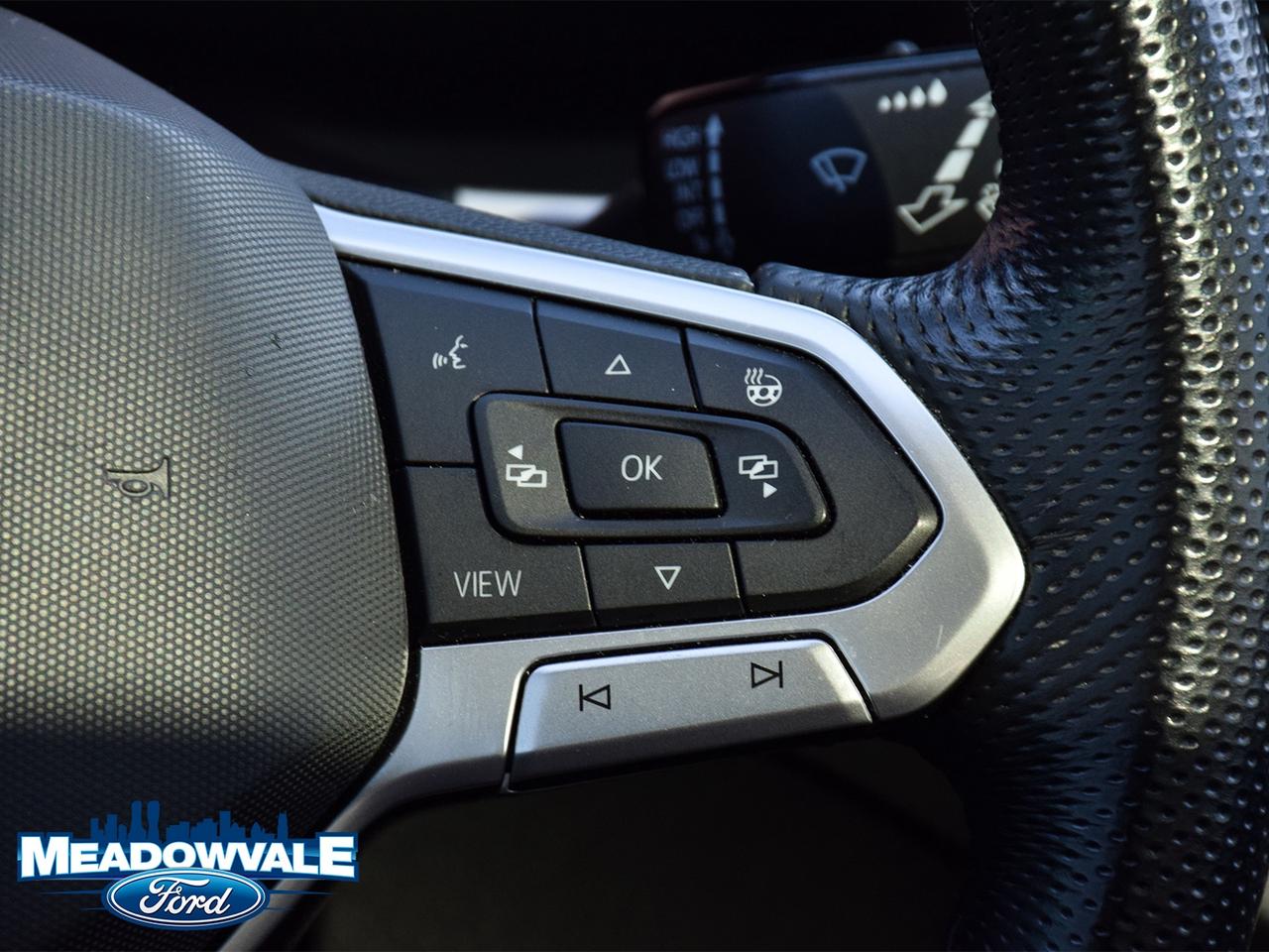 2021 Volkswagen Atlas EXECLINE Photo