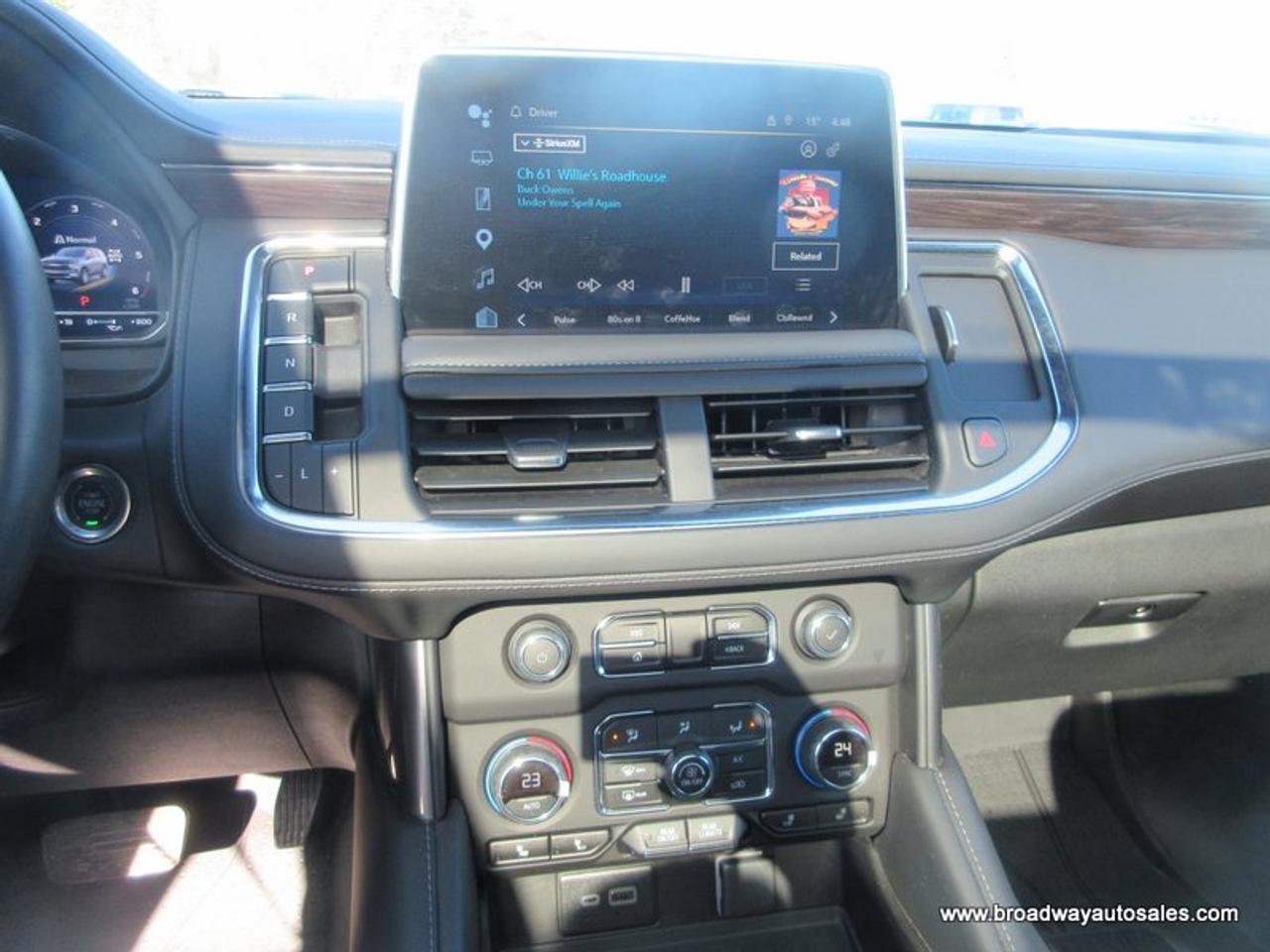 2024 Chevrolet Tahoe LOADED Z71-VERSION 8 PASSENGER 5.3L - V8.. 4X4.. BENCH & 3RD ROW.. POWER SUNROOF.. LEATHER.. HEATED SEATS & WHEEL.. BACK-UP CAMERA.. BOSE AUDIO.. Photo