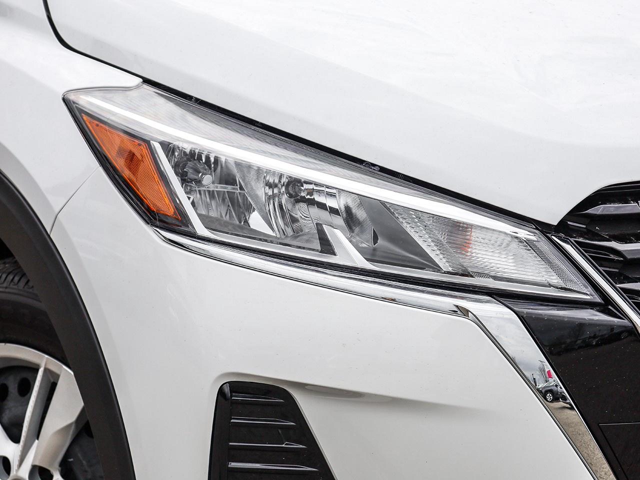 2025 Nissan Kicks Play S Photo