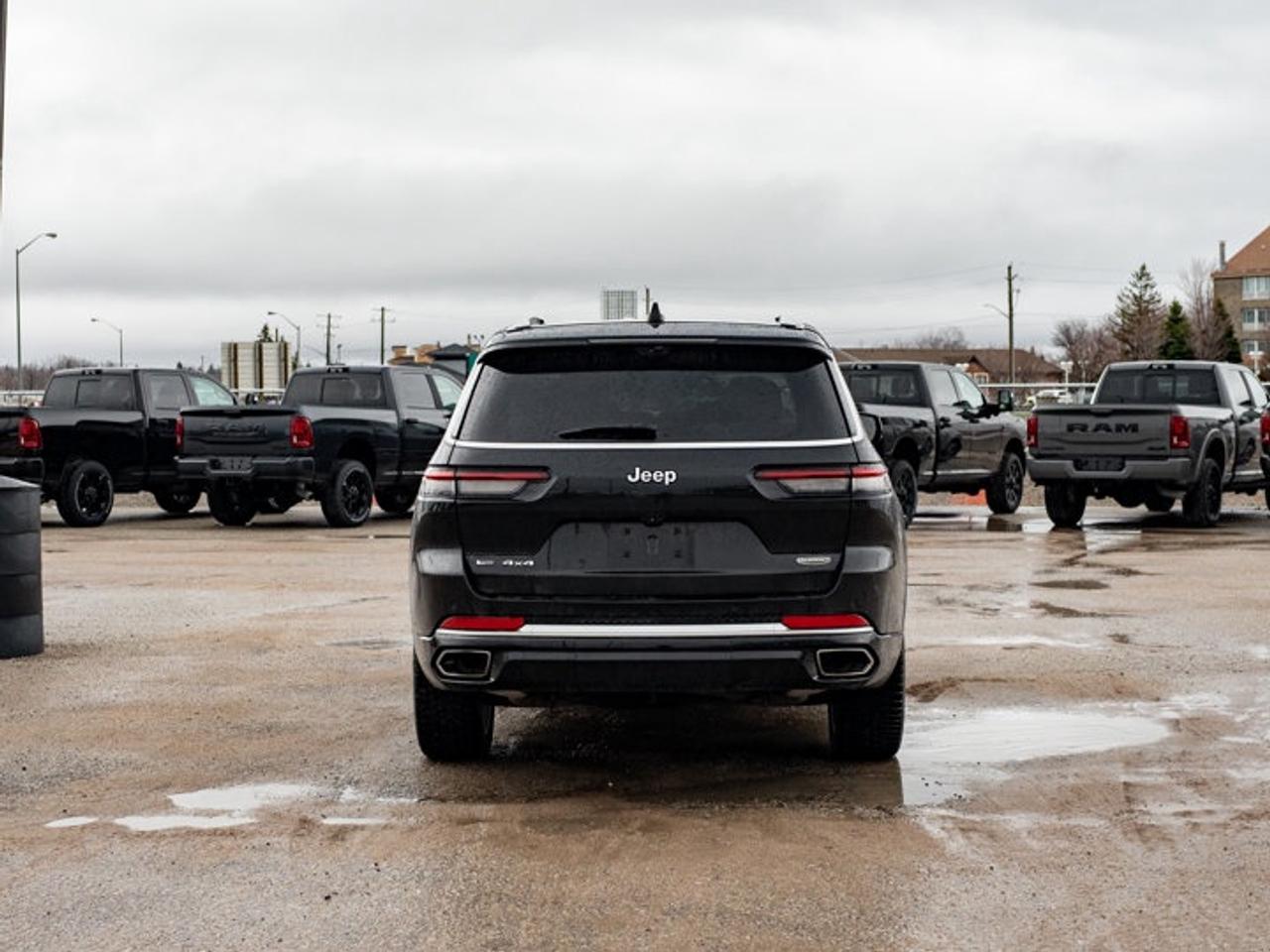 2022 Jeep Grand Cherokee L Summit Reserve Photo