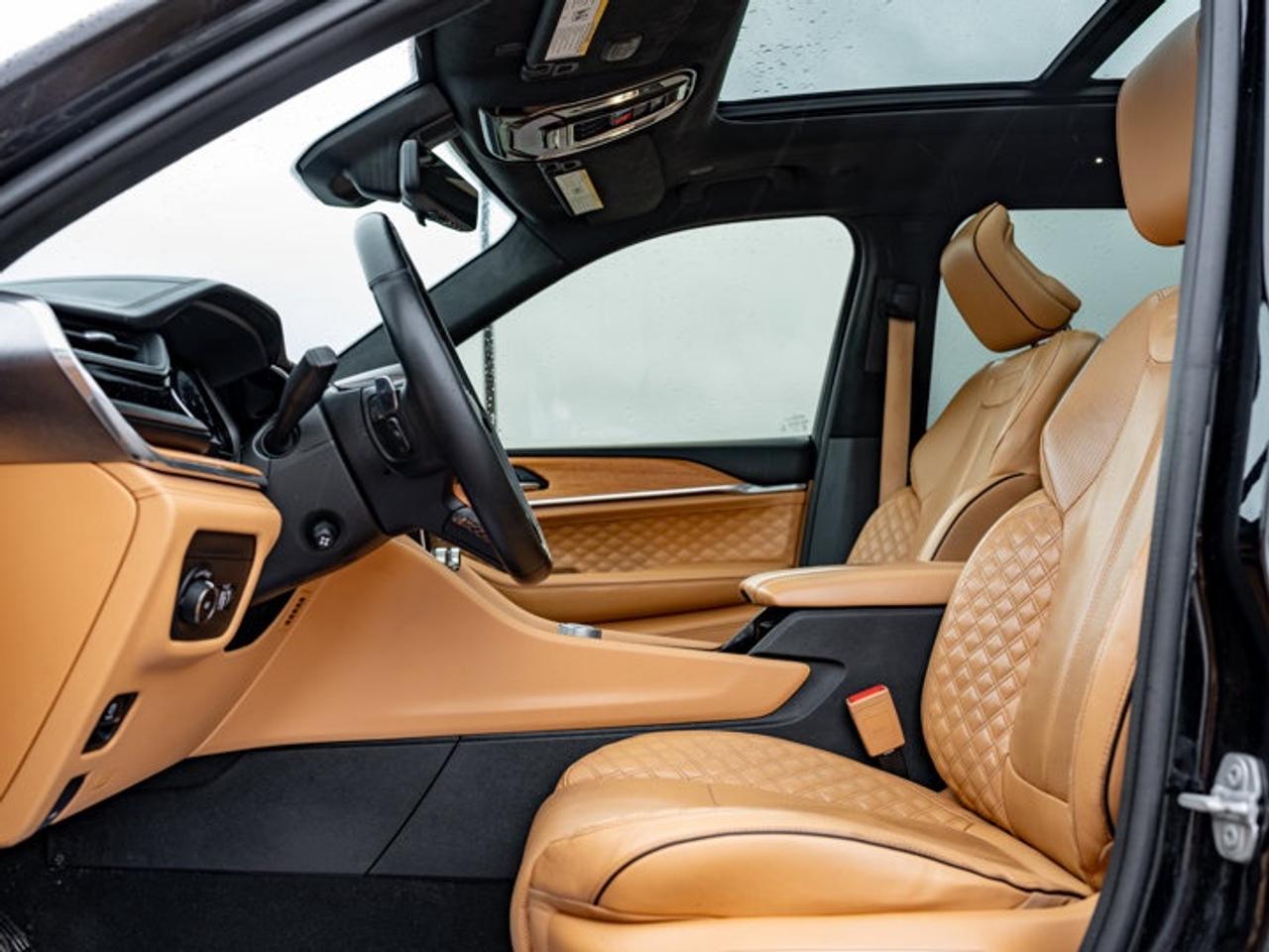 2022 Jeep Grand Cherokee L Summit Reserve Photo