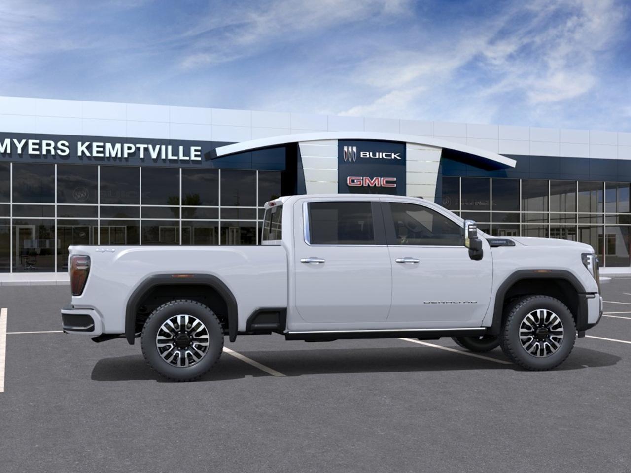 2026 GMC Sierra 2500 HD Denali Ultimate  - Leather Seats Photo4