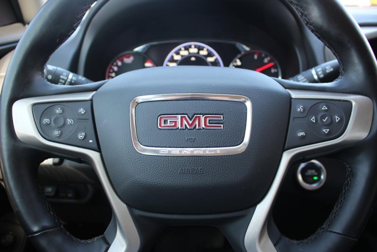 2024 GMC Terrain Denali*AWD*Heated Leather*Moon Roof*CarPlay Photo