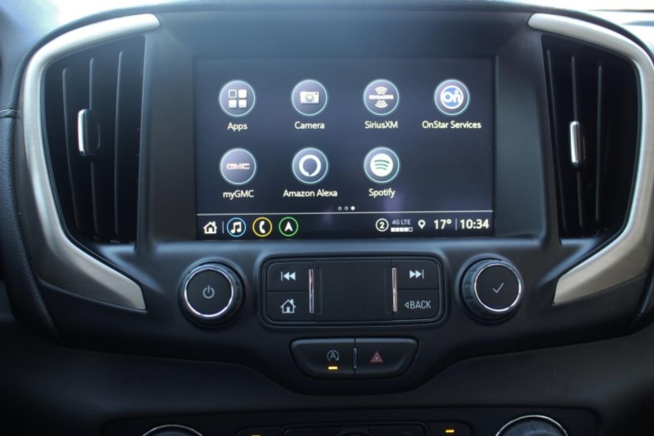2024 GMC Terrain Denali*AWD*Heated Leather*Moon Roof*CarPlay Photo