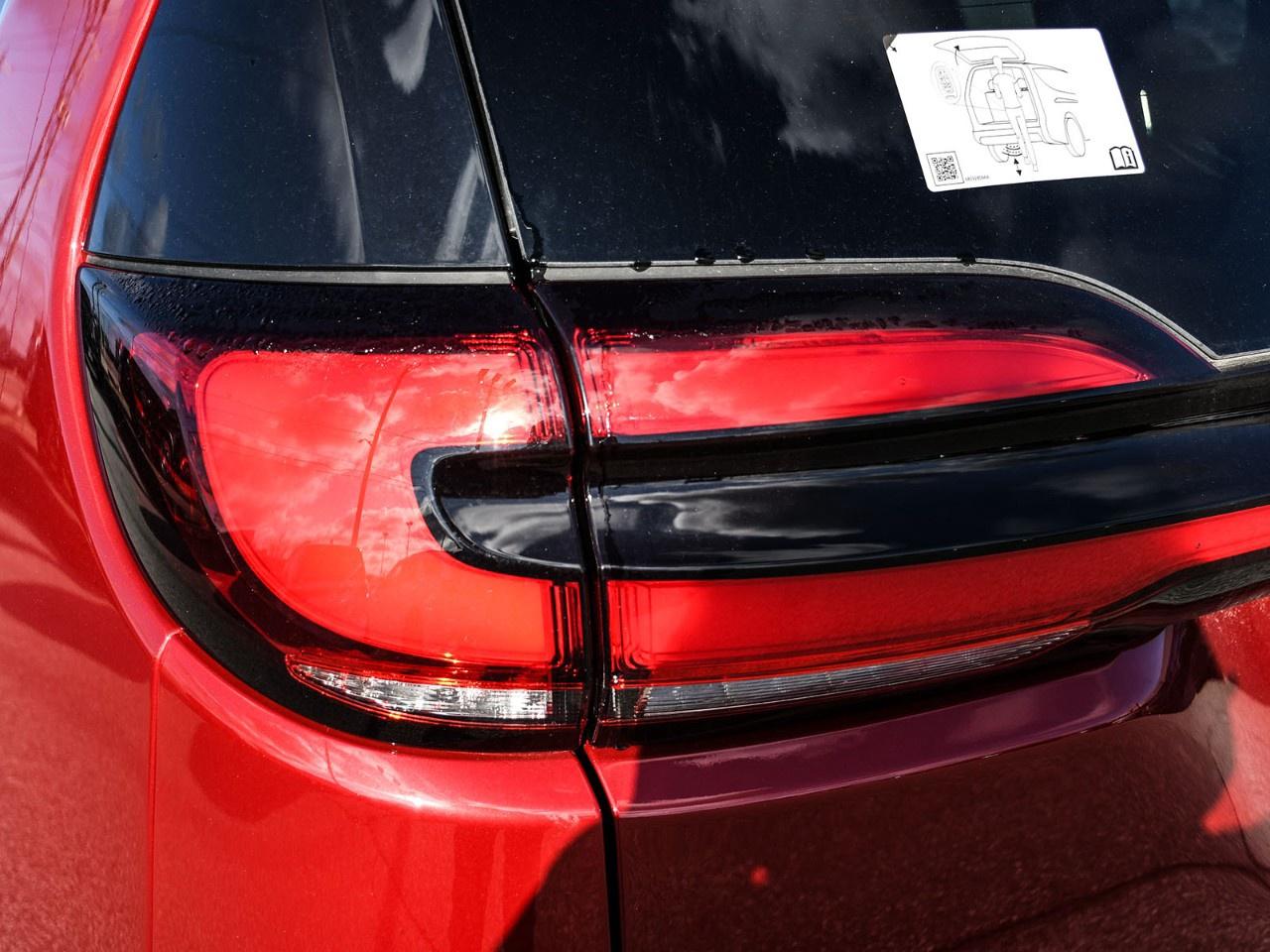 2026 Chrysler Pacifica Limited FWD Photo