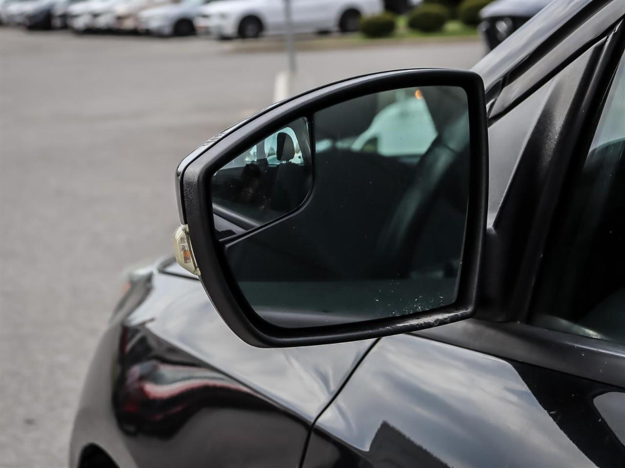 2015 Ford Focus SE Photo