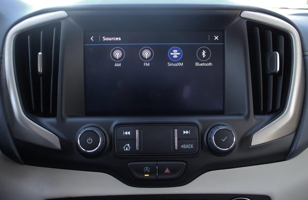 2024 GMC Terrain Denali*AWD*Heated Leather*Moon Roof*CarPlay Photo