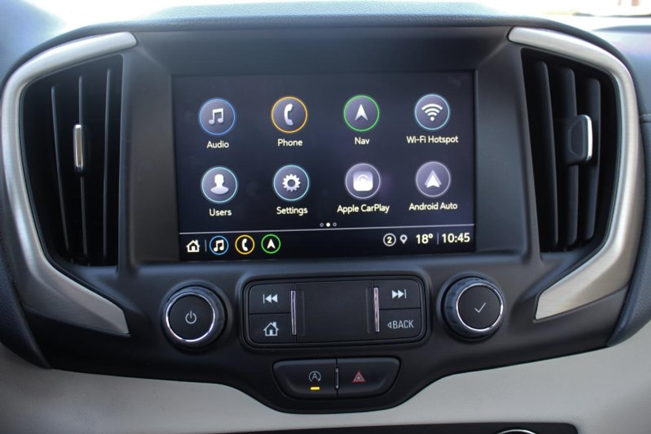 2024 GMC Terrain Denali*AWD*Heated Leather*Moon Roof*CarPlay Photo