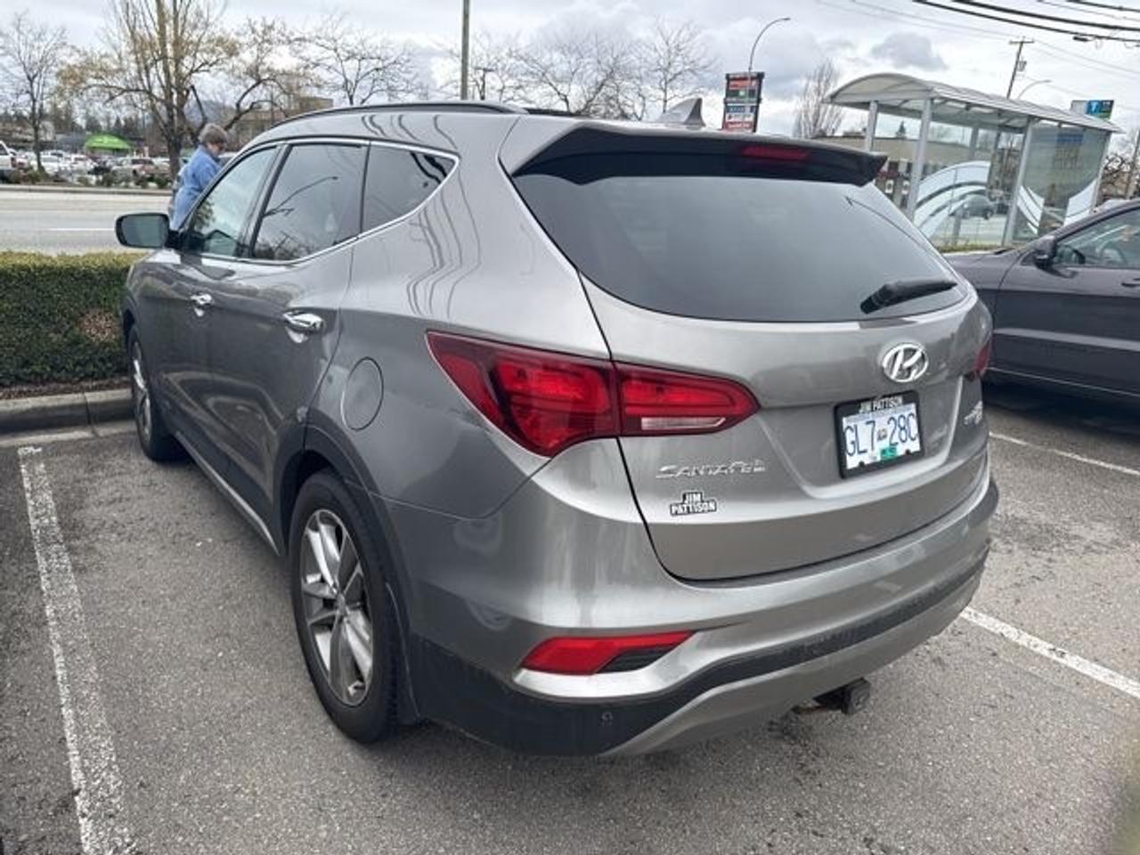 2018 Hyundai Santa Fe Sport SE Photo