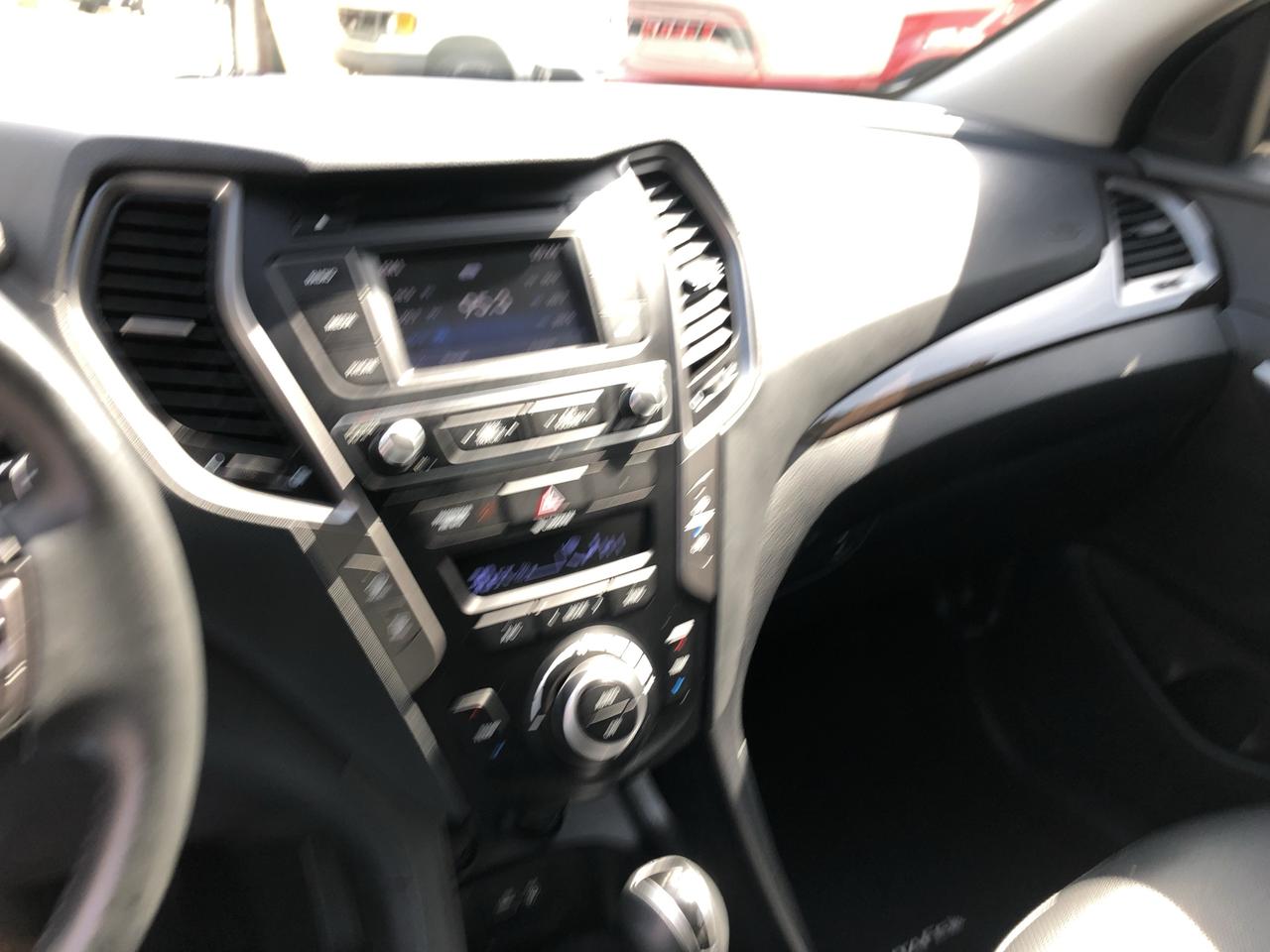 2018 Hyundai Santa Fe Sport SE - Photo #9