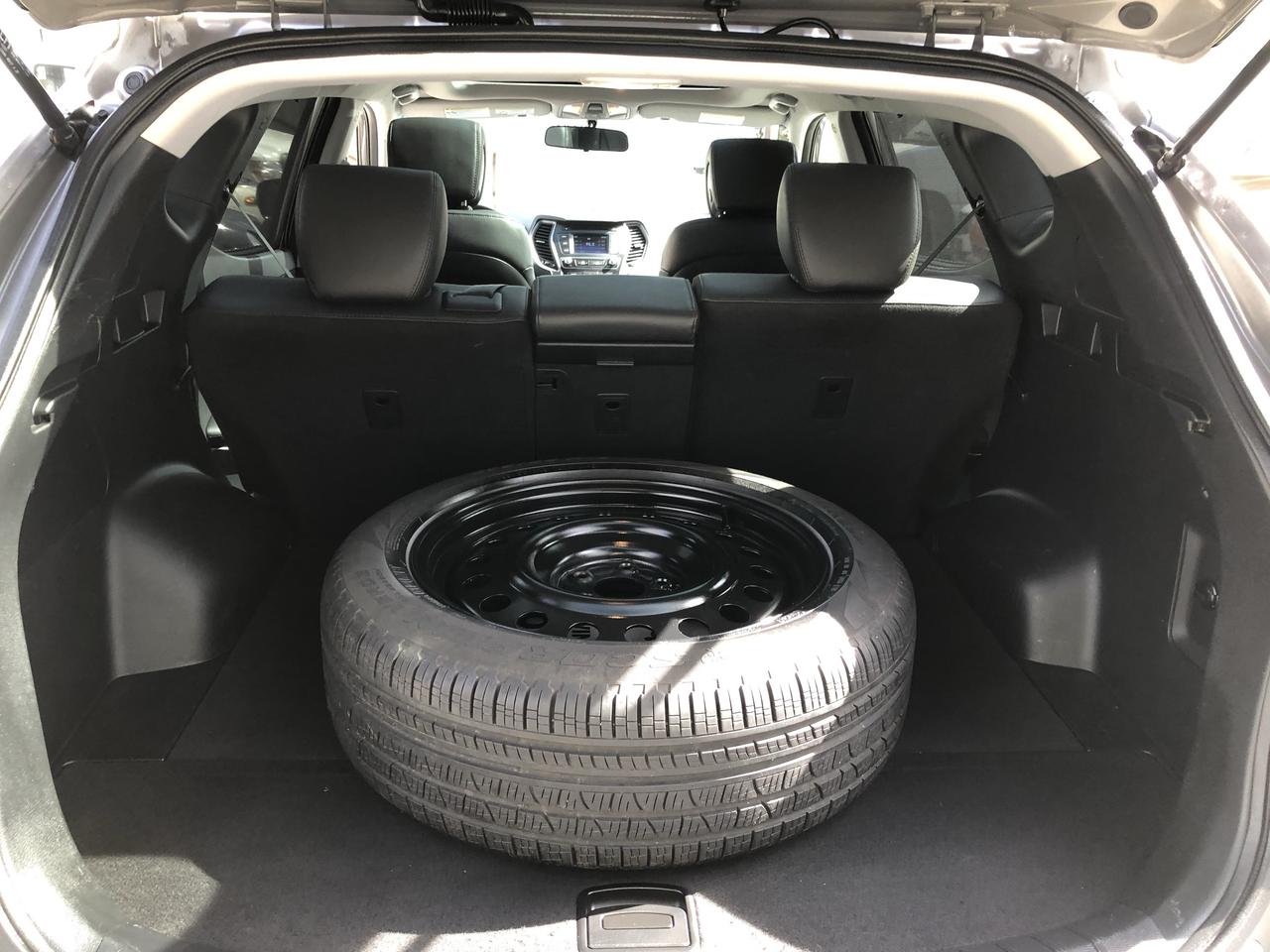 2018 Hyundai Santa Fe Sport SE Photo
