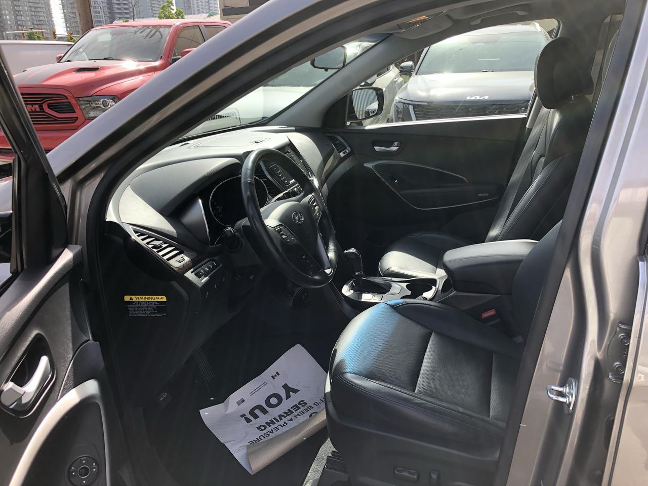 2018 Hyundai Santa Fe Sport SE Photo