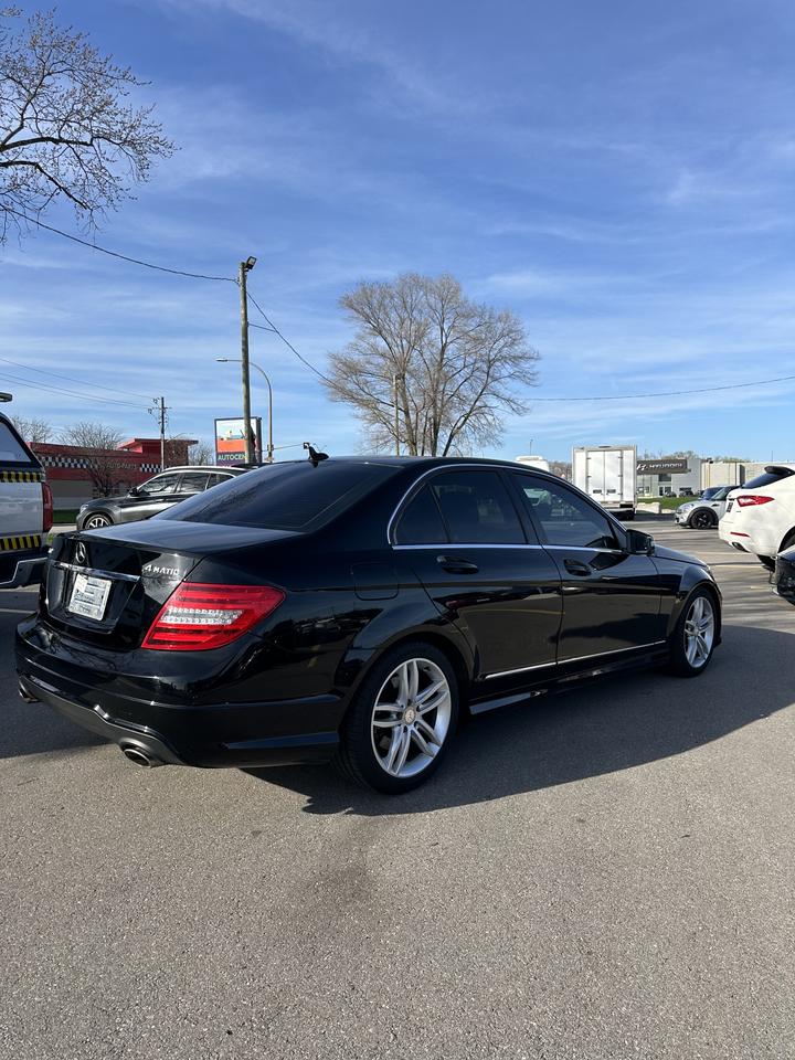2014 Mercedes-Benz C-Class C 300 Photo