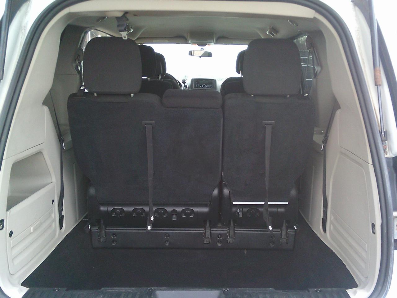 2016 Dodge Grand Caravan 4dr Wgn SXT + STOW N GO! Photo