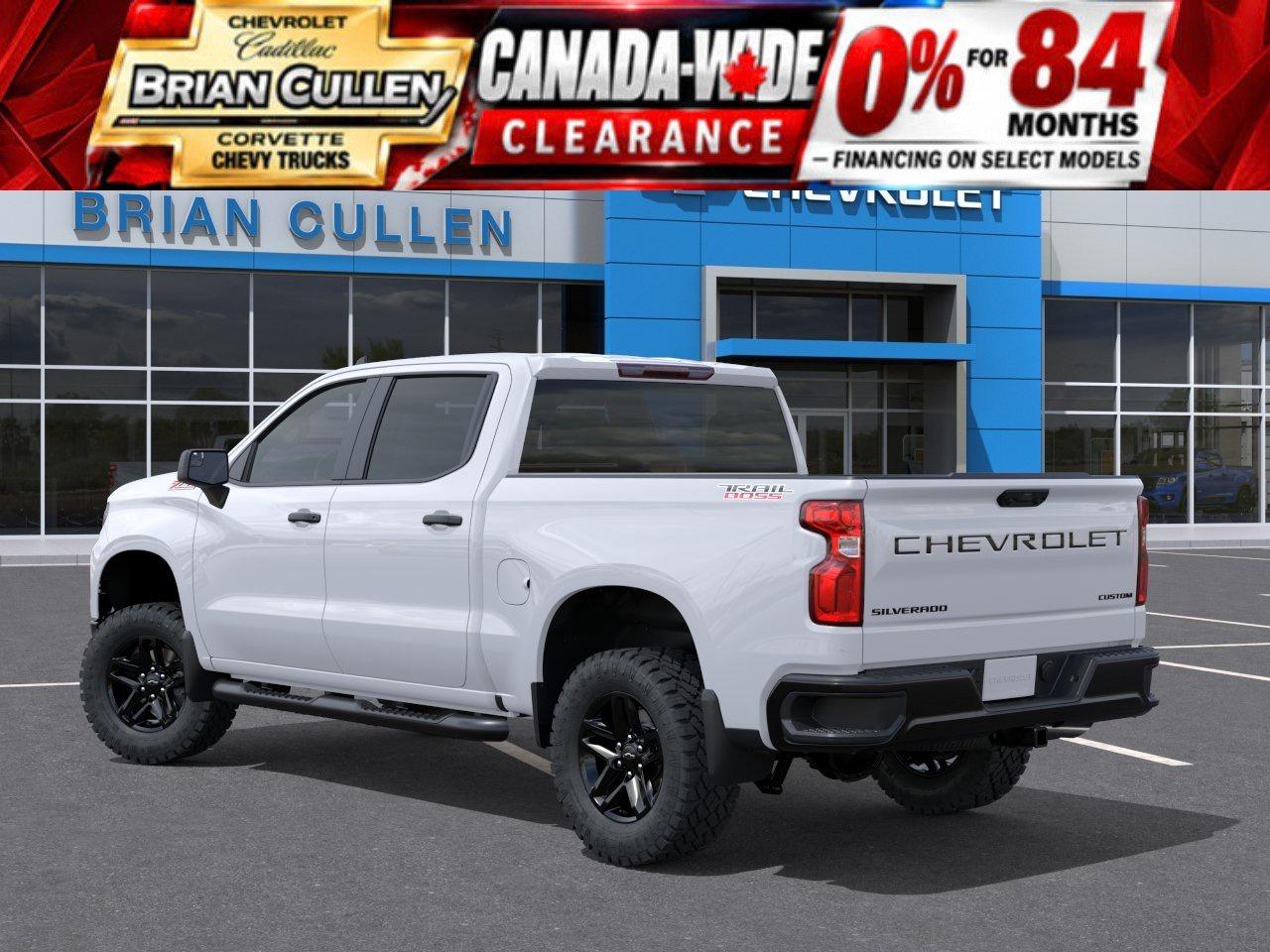 2026 Chevrolet Silverado 1500 Custom Trail Boss Crew Cab Short Box 4-Wheel Drive Custom Trail Boss Photo